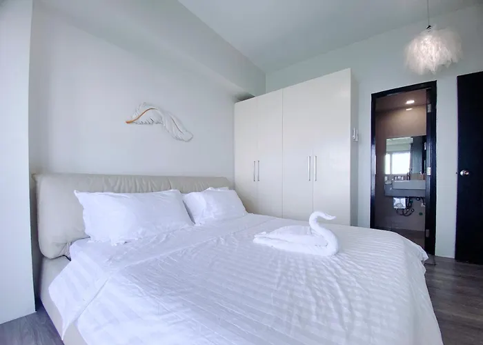 120sqm 3bedrooms Luxurious European Style Penthouse Modern Cross Okada Solaire Moa Airport Apartamento